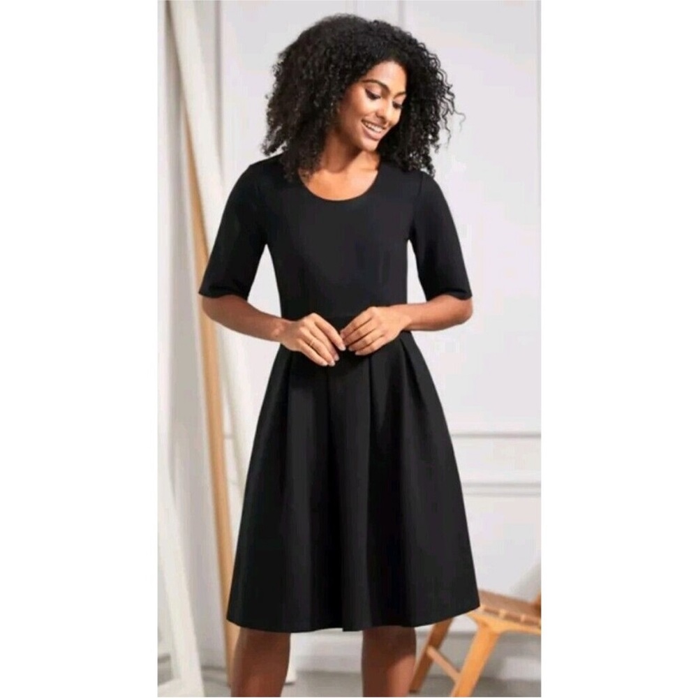 BetaBrand Sculpt & Sway  Black Dress Scoop XS
